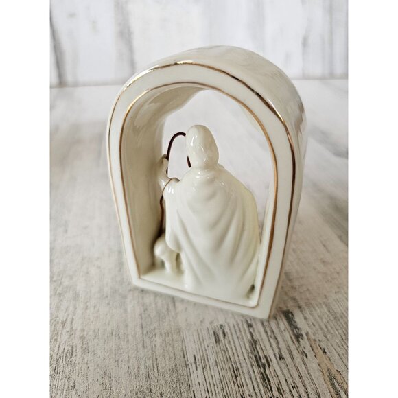 Vintage porcelain Joseph Mary Jesus lamb white religious statue figuring decor - Picture 3 of 7